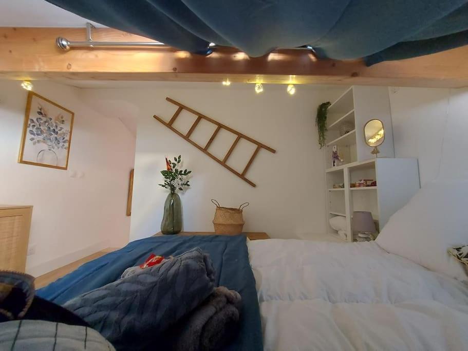 Le King & Suites Etoilees Gréoux-les-Bains Buitenkant foto